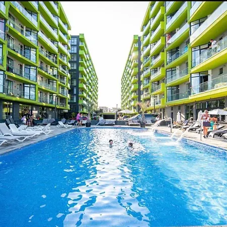 Onix & Pool 108 Apartment *